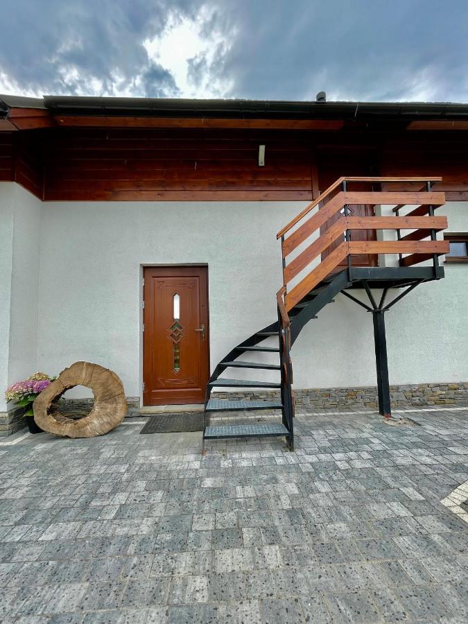 Dwa Stawy Apartment Bialy Dunajec Exterior photo